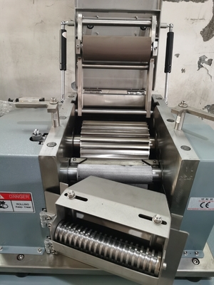 7.5kW Plastikpelletizer-Maschine Gantry Strand Pelletizer für die Produktion von PPR-Granulat